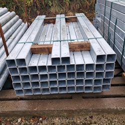 70x70 mm. Pfosten zum Einbetonieren